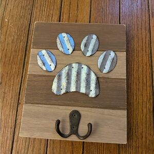 Paw Print Wooden Wall Decor